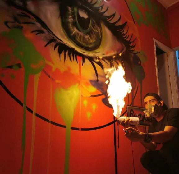 پانسیون Lienzo Hostel And Mural Art Museum