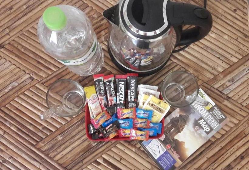 Dutch Hosted B&b, Abc