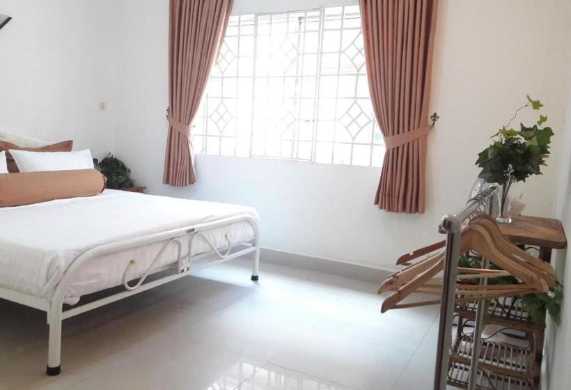 Dutch Hosted B&b, Abc