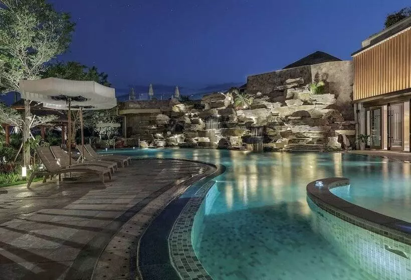 ホテル Holiday Inn Resort Qionghai Guantang, An Ihg