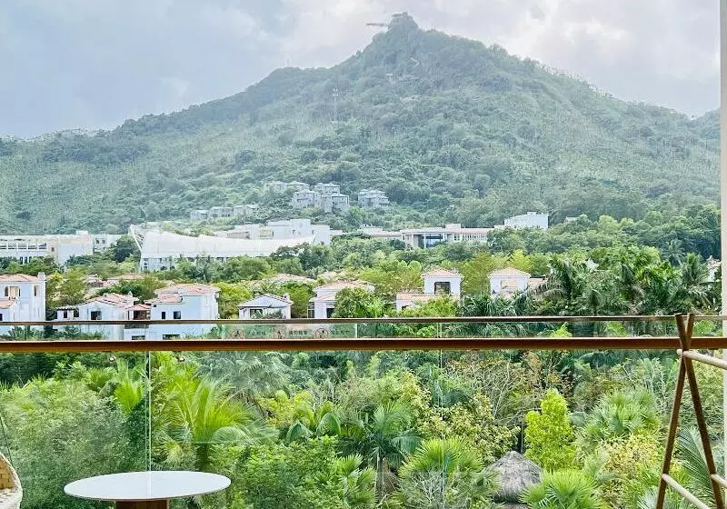 ホテル Holiday Inn Resort Qionghai Guantang, An Ihg