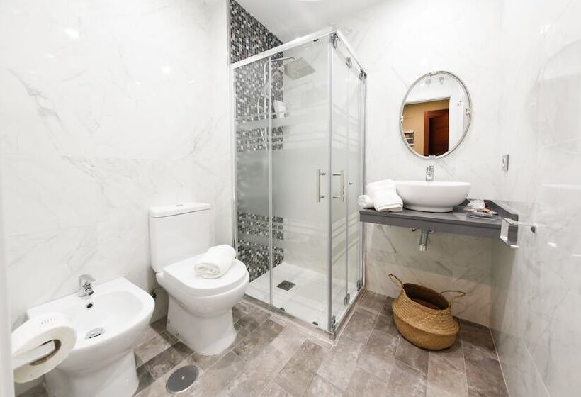 هتل Hercules Boutique