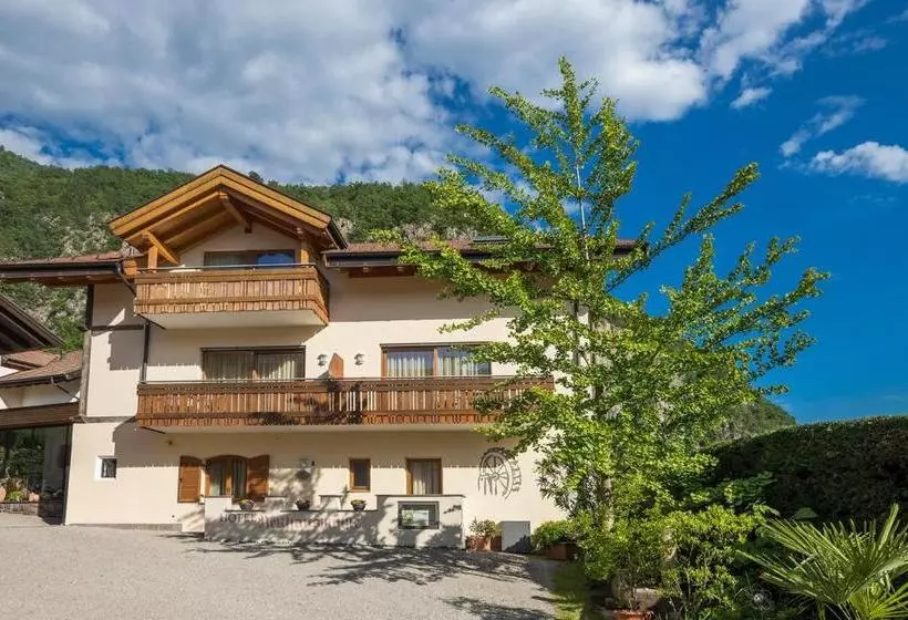 Hotelli Neuhausmühle