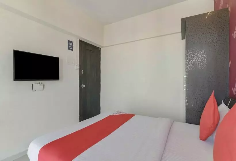 ホテル Oyo 22920 Executive Skyline Service Apartments