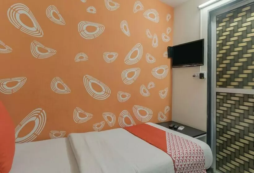 ホテル Oyo 22920 Executive Skyline Service Apartments