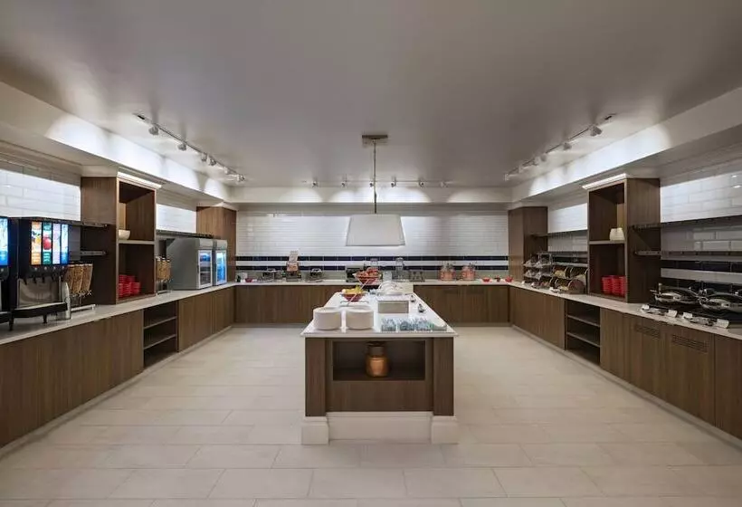 Hotelli Towneplace Suites By Marriott San Diego Airport/liberty Station