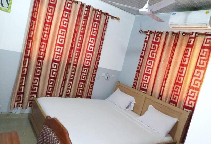 펜션 Panaasa Guest House