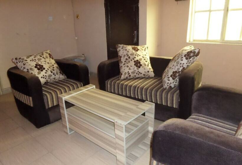 Turaki Palace Hotel Abeokuta