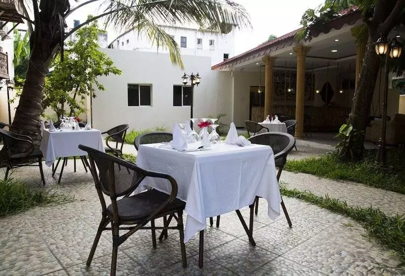 ホテル Antonio Garden