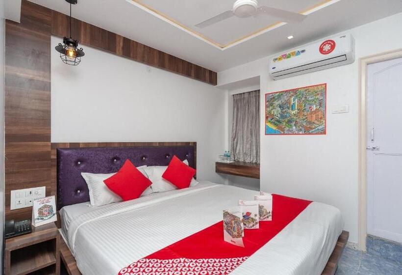 בית מלון כפרי Capital O 18946 Admire Suit Hospitality