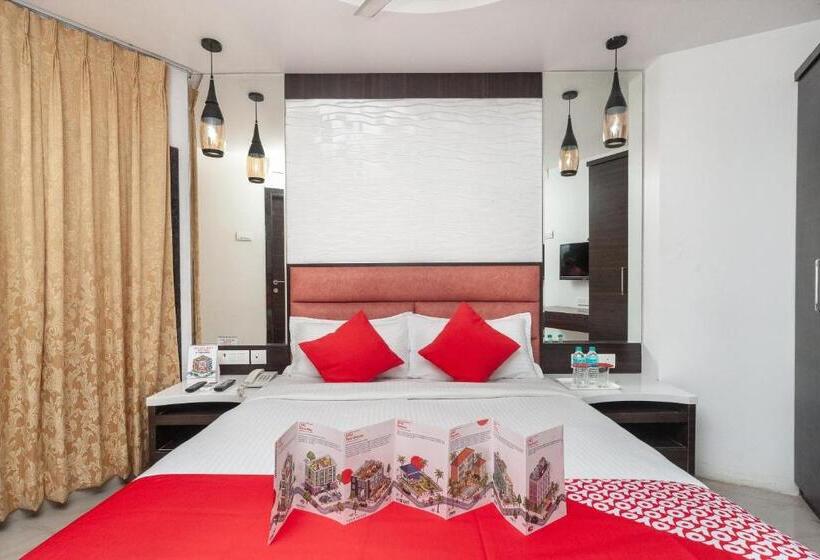 בית מלון כפרי Capital O 18946 Admire Suit Hospitality