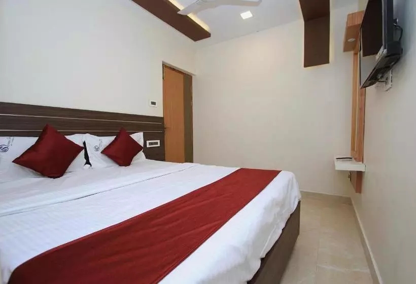 ホテル Oyo 14715 Serene Inn