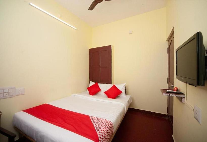 호텔 Oyo 26168 The Clock Tower