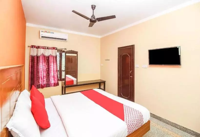ホテル Oyo 26607 Sri Subbiah Inn