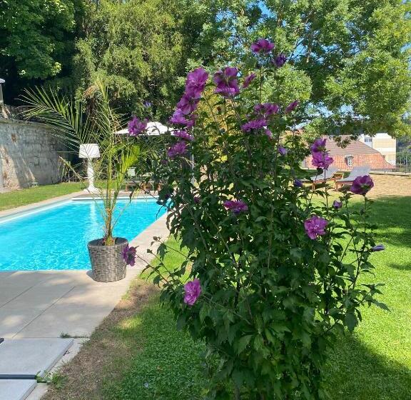 膳宿费 Manoir De La Côte Dieu