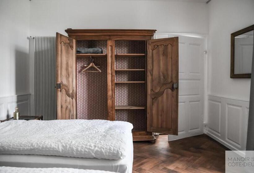 膳宿费 Manoir De La Côte Dieu