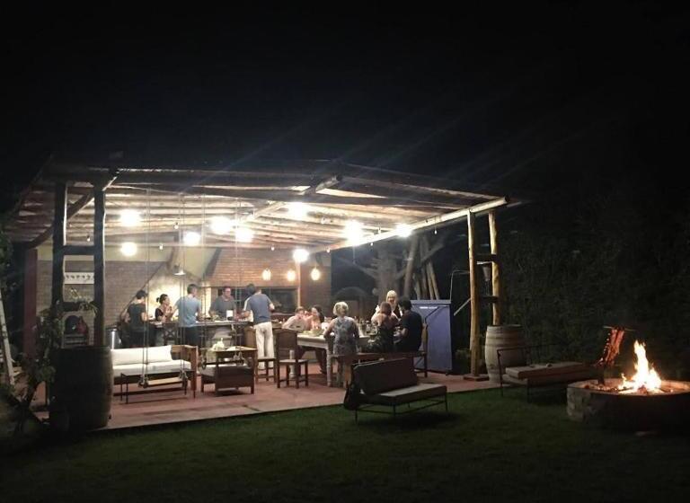 ユースホステル La Masia