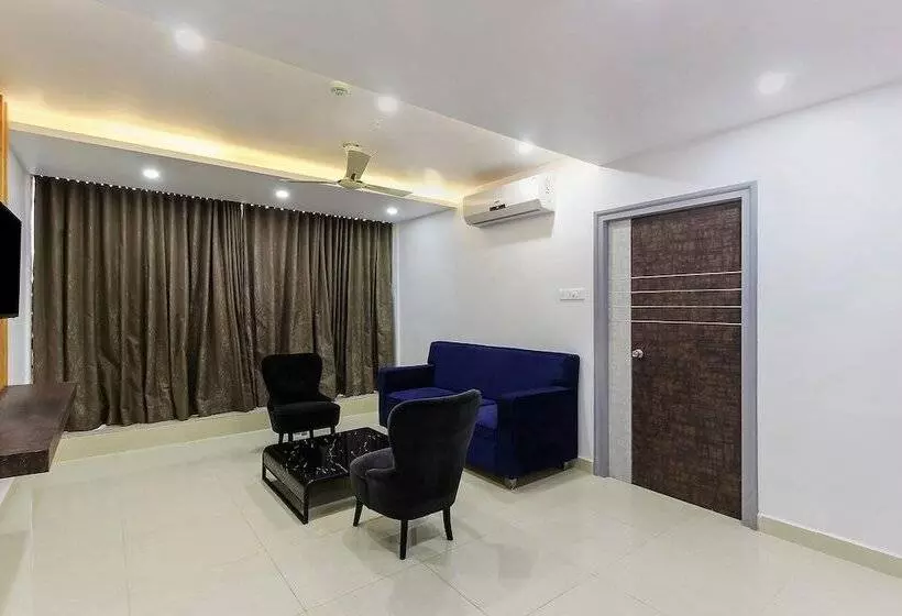 ホテル Super Capital O Hoysala Inn