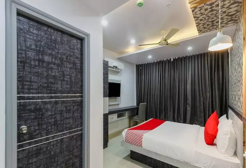 ホテル Super Capital O Hoysala Inn