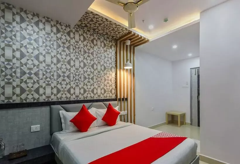 ホテル Super Capital O Hoysala Inn
