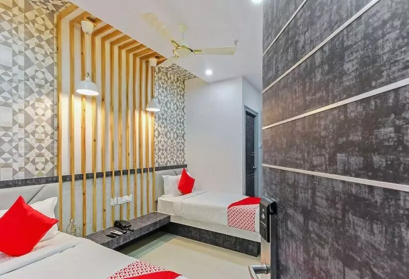 ホテル Super Capital O Hoysala Inn