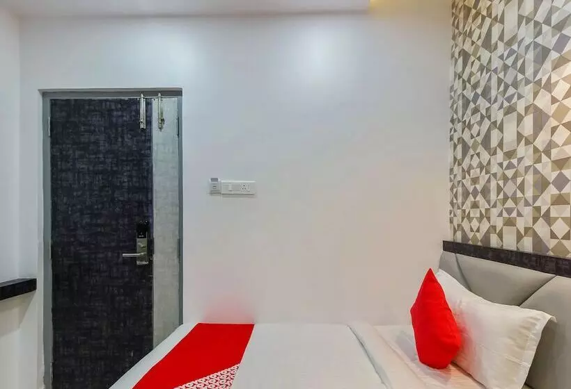 ホテル Super Capital O Hoysala Inn
