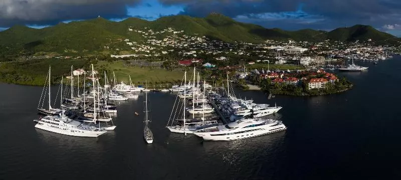 هتل Port De Plaisance Resort, Trademark Collection By Wyndham