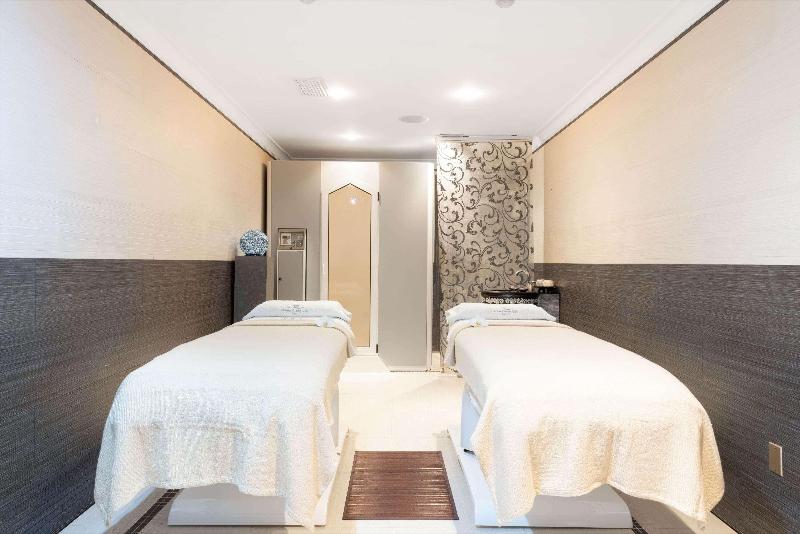 هتل Port De Plaisance Resort, Trademark Collection By Wyndham