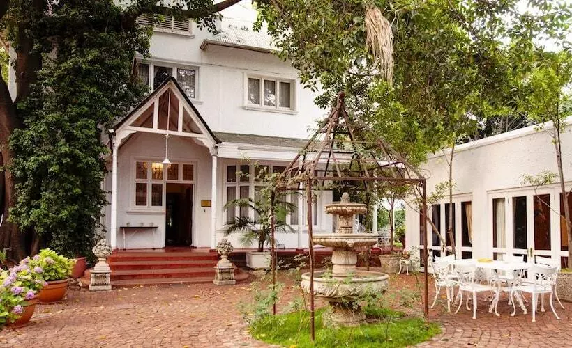 Majatalo Birdwood Boutique Estate