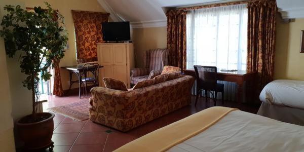 پانسیون Birdwood Boutique Estate