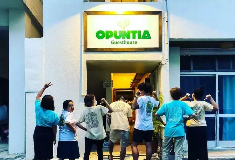 پانسیون 全室個室のゲストハウス オプンティア Guesthouse Opuntia