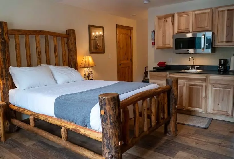 ユースホステル Ouray Riverside Resort   Inn & Cabins