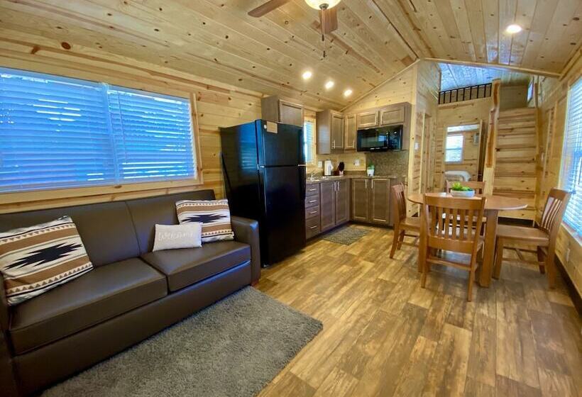 הוסטל Ouray Riverside Resort   Inn & Cabins