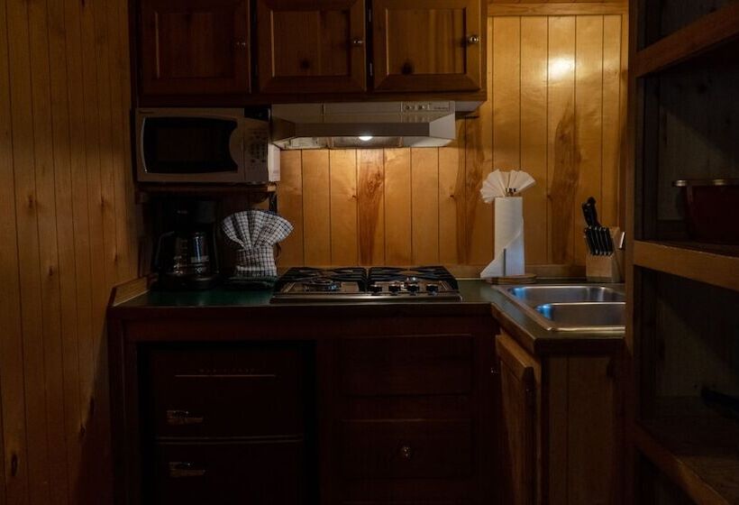 הוסטל Ouray Riverside Resort   Inn & Cabins