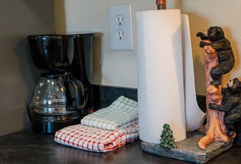 הוסטל Ouray Riverside Resort   Inn & Cabins