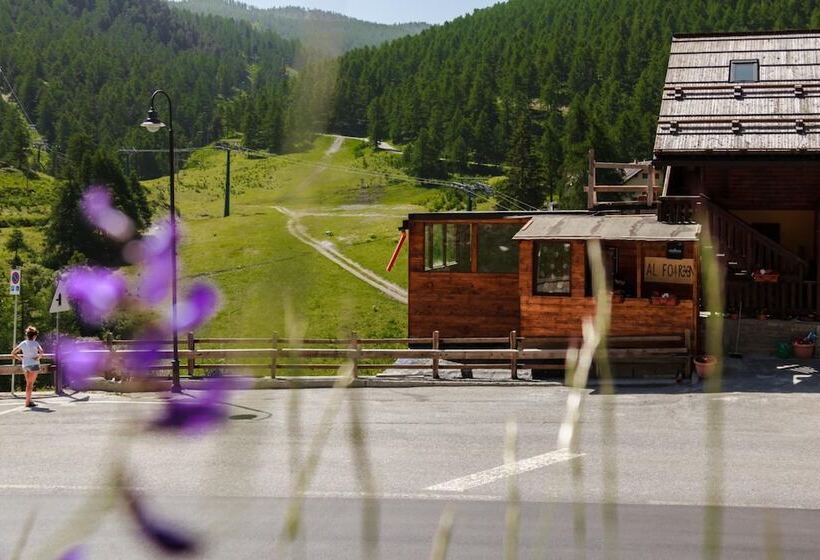 בית מלון כפרי Al Foiron