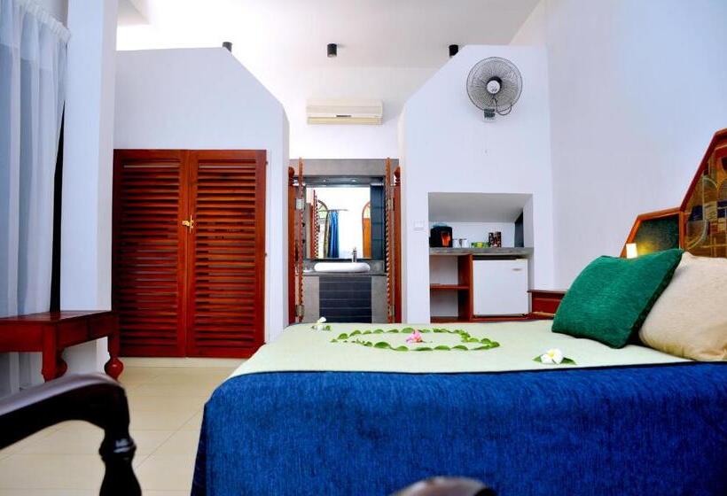 בית מלון כפרי Ayubowan Swiss Lanka Bungalow Resort