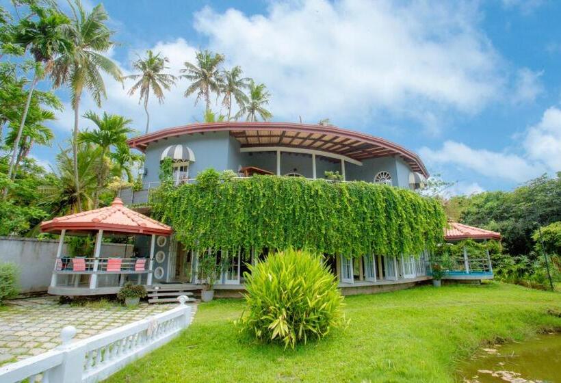 בית מלון כפרי Ayubowan Swiss Lanka Bungalow Resort
