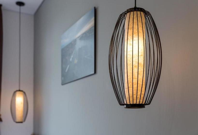 پانسیون Maison Thi Apartment