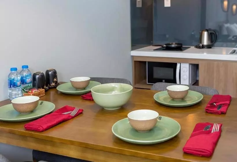 پانسیون Maison Thi Apartment