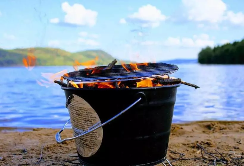 ベッドアンドブレックファースト Affären Må Bra