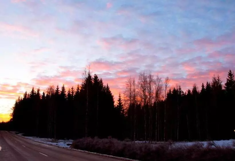 ベッドアンドブレックファースト Affären Må Bra