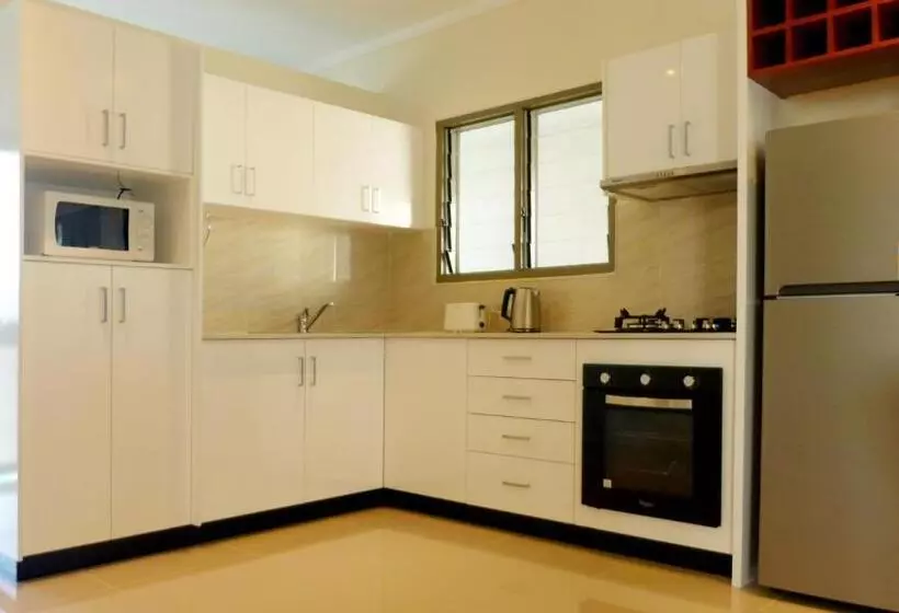 تختخواب و صبحانه Fiji Home Apartment