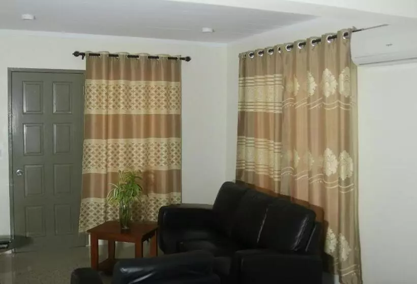 تختخواب و صبحانه Fiji Home Apartment