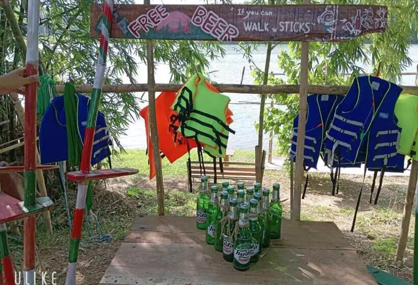تختخواب و صبحانه Palafita Bungalow