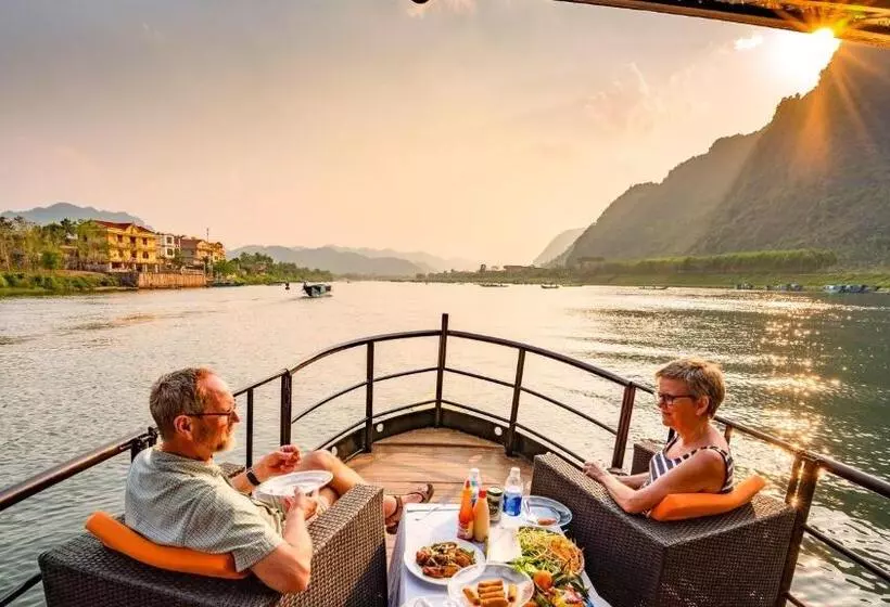 تختخواب و صبحانه Palafita Bungalow