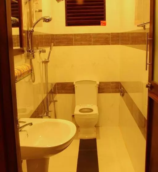 Hotelli Olivi Palace