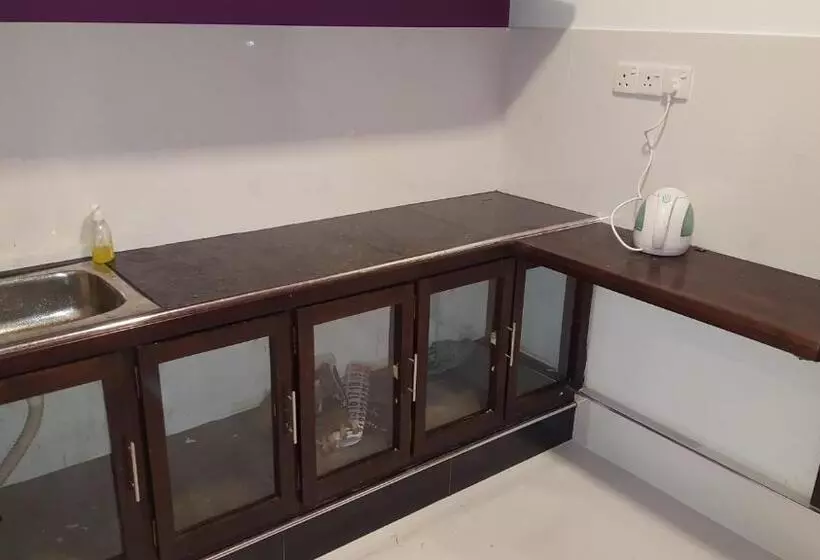 Hotelli Olivi Palace