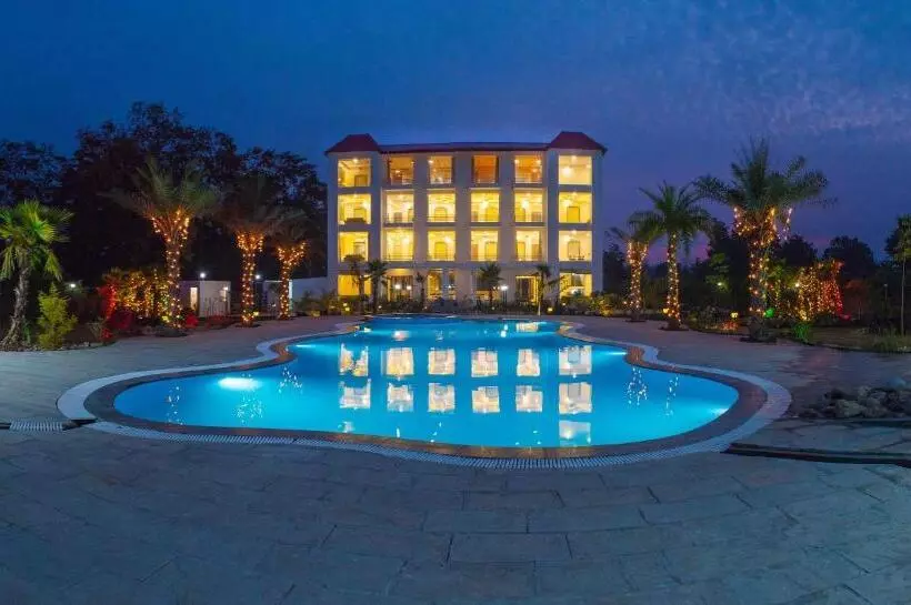 Hotelli The Darien Resort