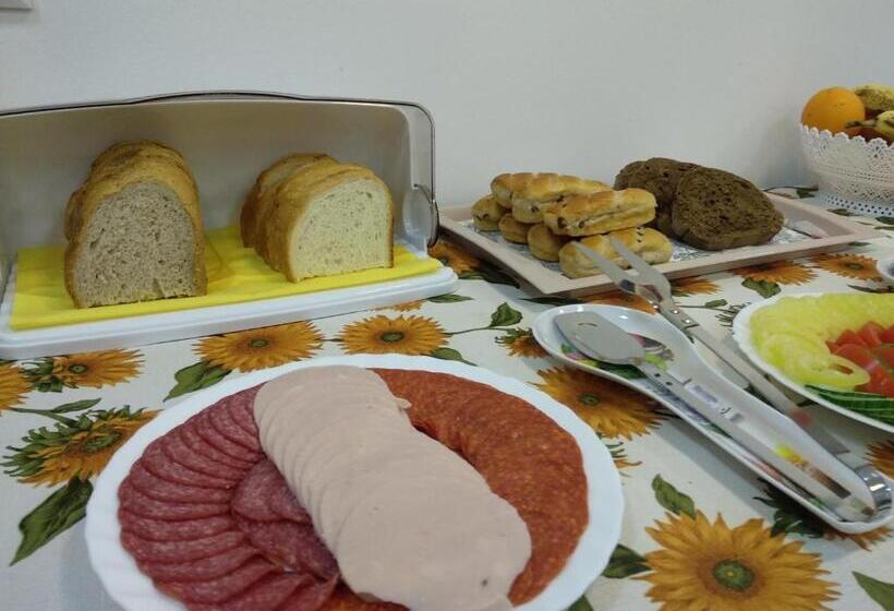 پانسیون Acopark Vendégház